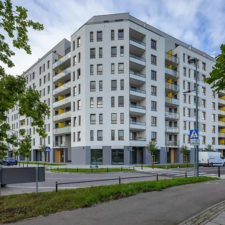 Elegant Szafrańców In With Parking By Renters Apartamento *