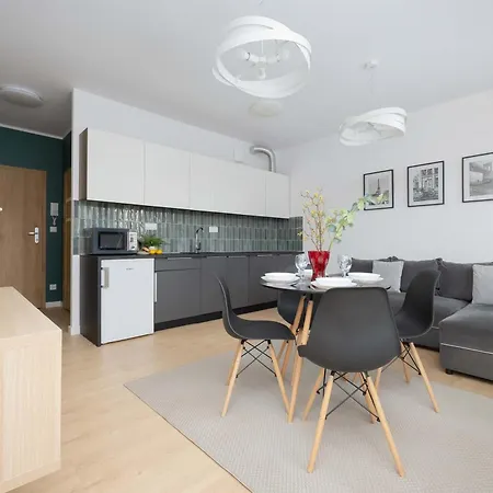 Elegant Szafrańców In With Parking By Renters Apartamento